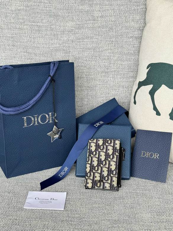 C319 7.7X2X11.4cm XM 5