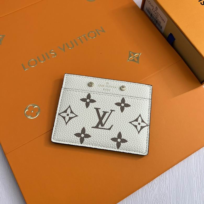 M81022 M69174 11X7.5X0.4cm XMY 4