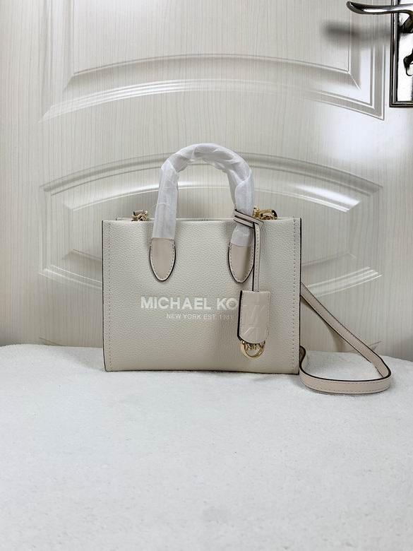 mirella 24X19cm 082712 DY 2