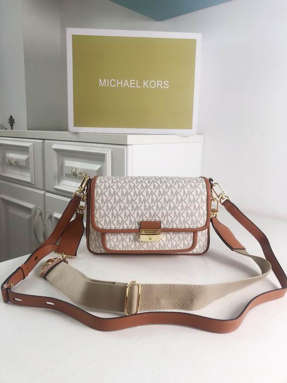 Bradshaw 2101 24X8X16cm DY 4