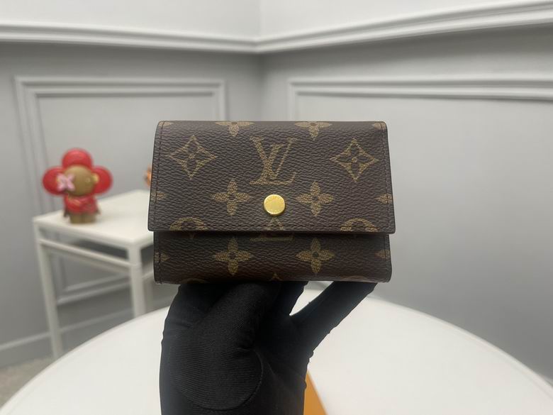 M12598 11.5X9X2.5cm YG