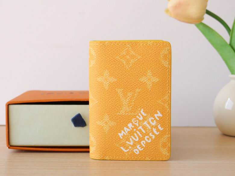 M12659 7.5X11.1X1cm YG