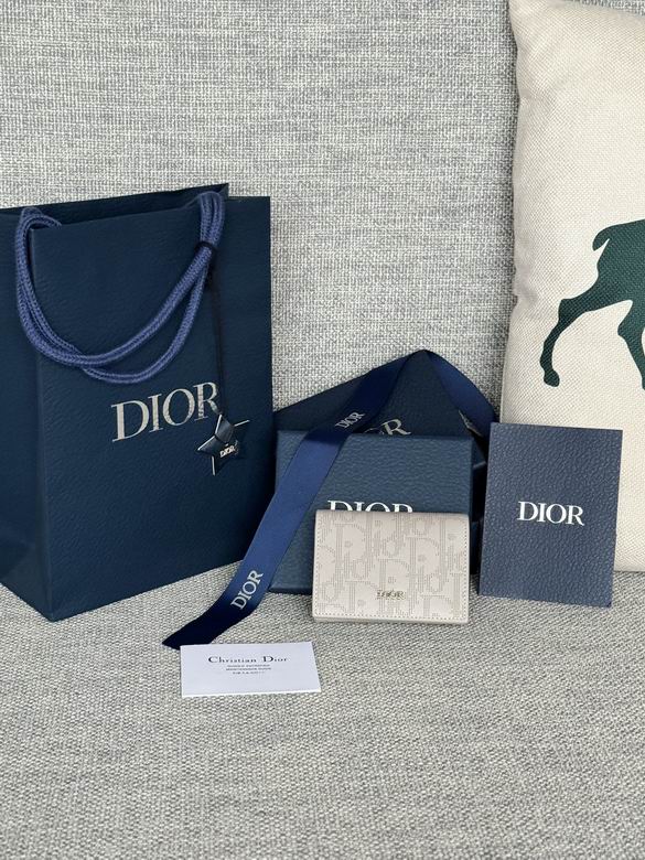 2ADCH166YKS 10X6.8X1.2cm YG 6