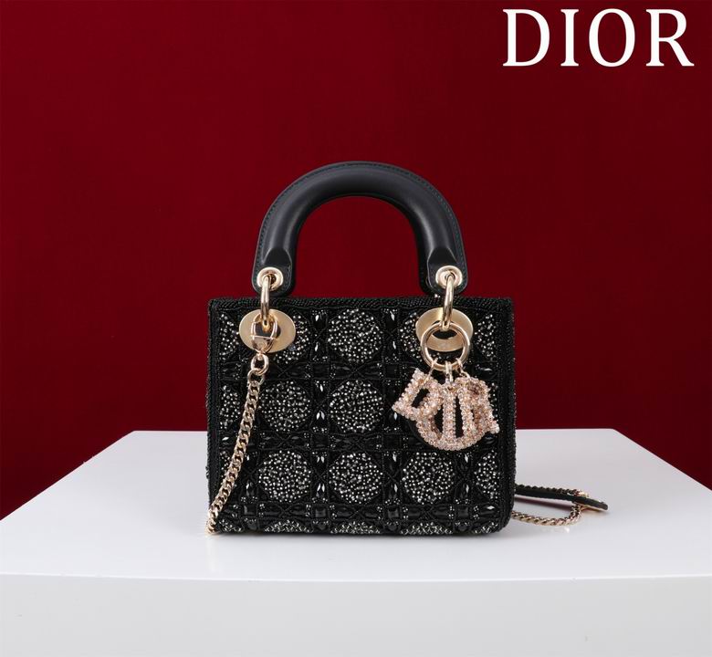 M0505 17X15X7cm HX 16