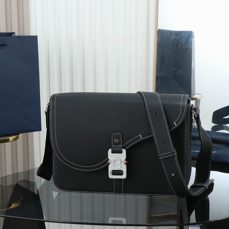 1ADME162YKK 31X23X8cm WP