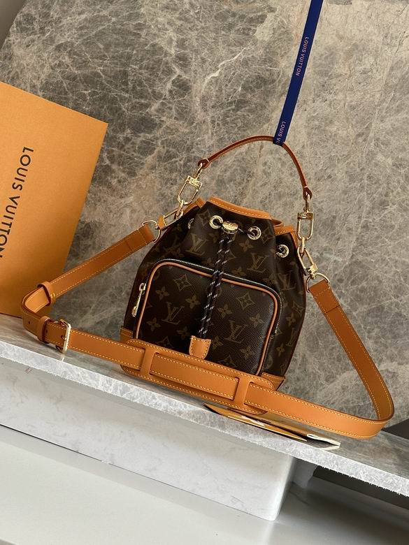 M14017 24X16X22cm WP