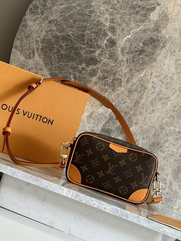 M14058 13X6.5X20cm WP