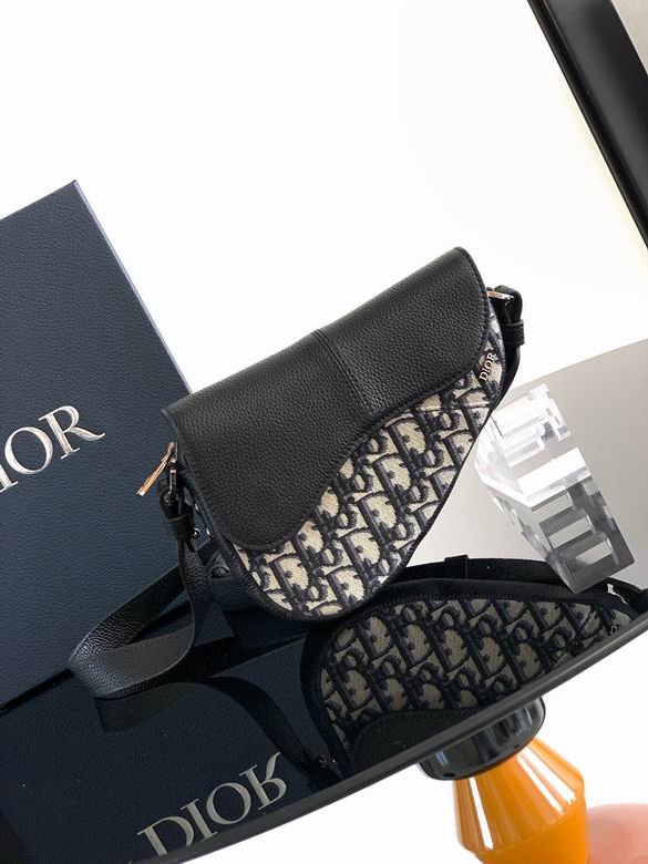 2ADCA543YKS 19.5X15X5.5cm WP 2colour