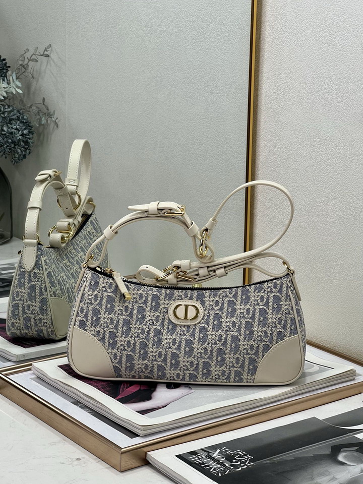 Dior 6268 26x12x7cm yz