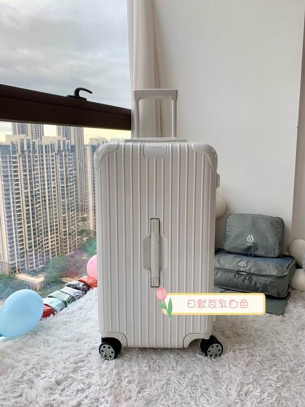 Rimowa  28 30�� QS