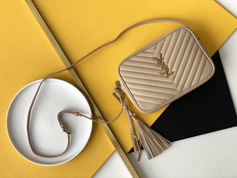 520534 23x16x6 cm wf07