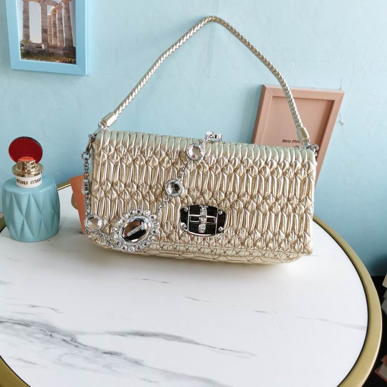 5BD233 28x3x14cm RF 6