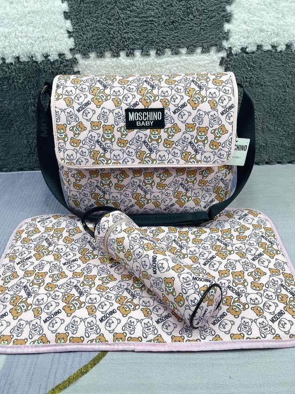 Moschino  40x30x15cm CX