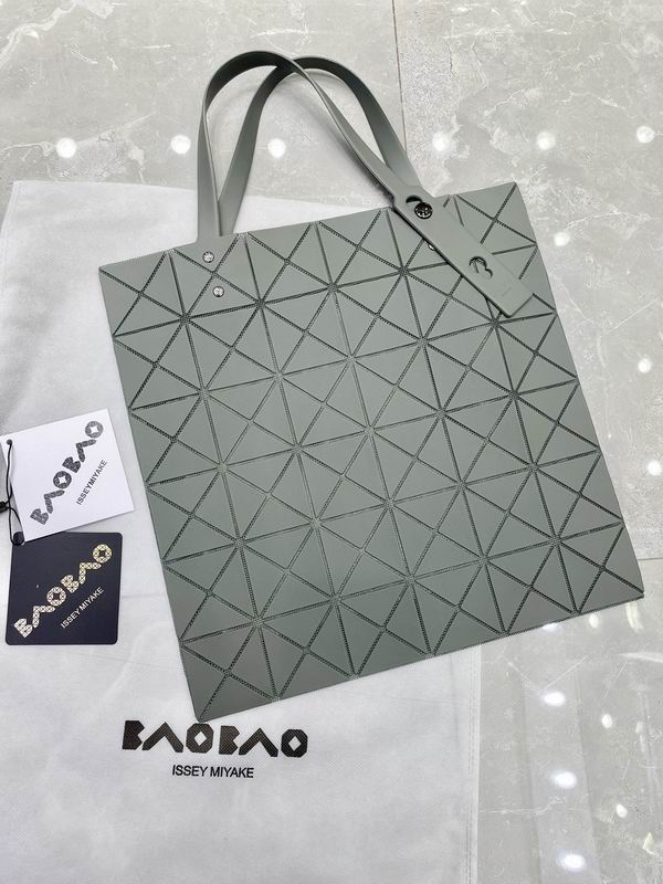 Issey Miyake 34x34cm Yt3