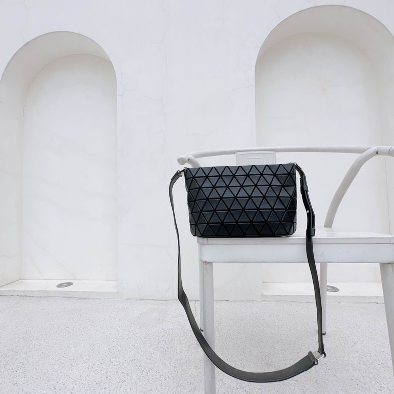 BB91-AG314 31X16.5X11cm YT 6