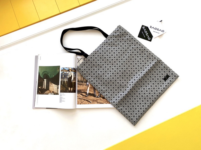 43.5X37.5cm 092301 YT 4