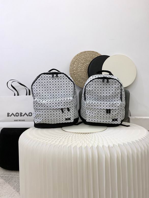 BB77 42X33X15cm YT 8