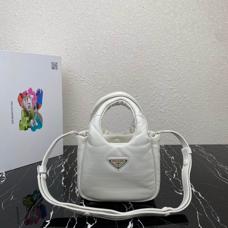 1BA359 18X15.5X10cm YG 2