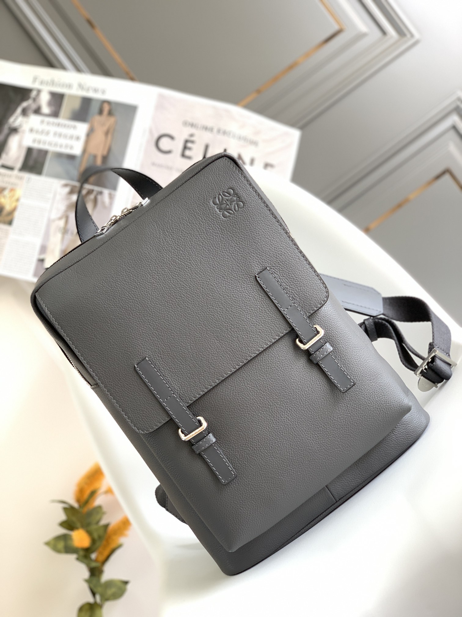 Loewe 10266 39x28.5x11cm ss 7