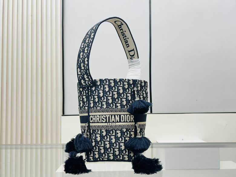 8845 16X25X16cm DN 5