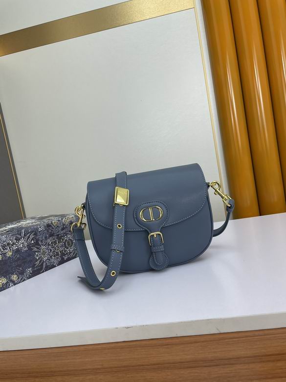 WW9317�� 23X18X7